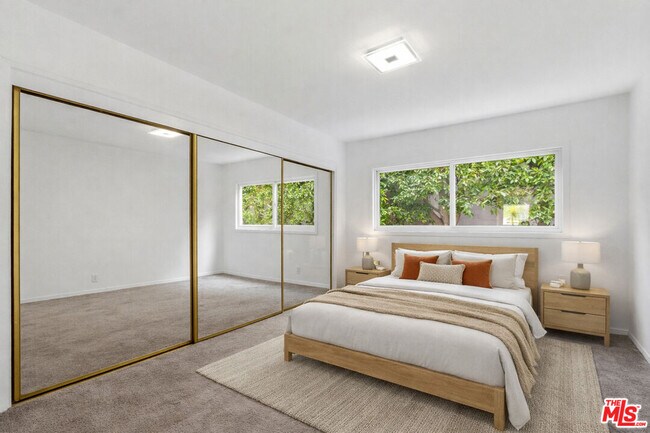 Photo - 1233 Laurel Ave Unit 109