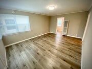 Photo - 506-508 Raymond Ave