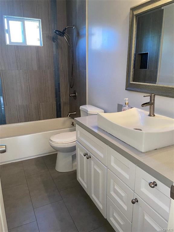 Photo - 8138 Morse Ave