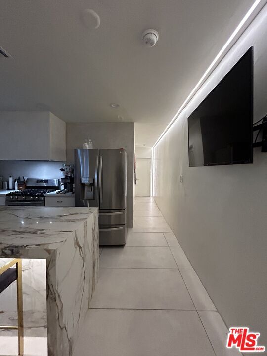 Photo - 641 N Vista St