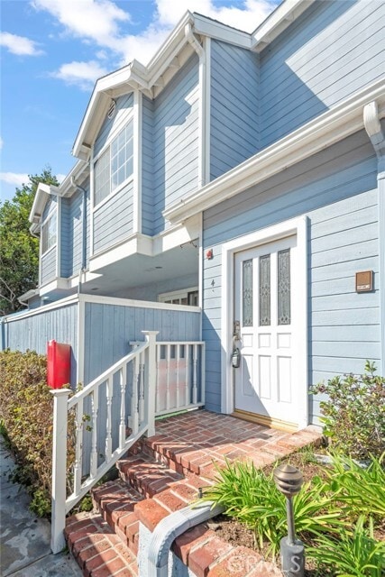 Photo - 313 N Broadway