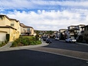 Photo - 1350 sqft 2 Bed plus Den, 2 Bath Chula Vista 2Car Garage, Gated community