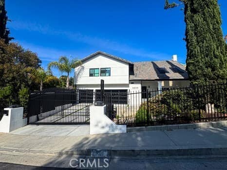 Photo - 4600 Poe Ave House