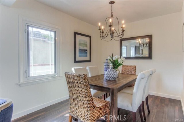 Photo - 1925 N Screenland Dr