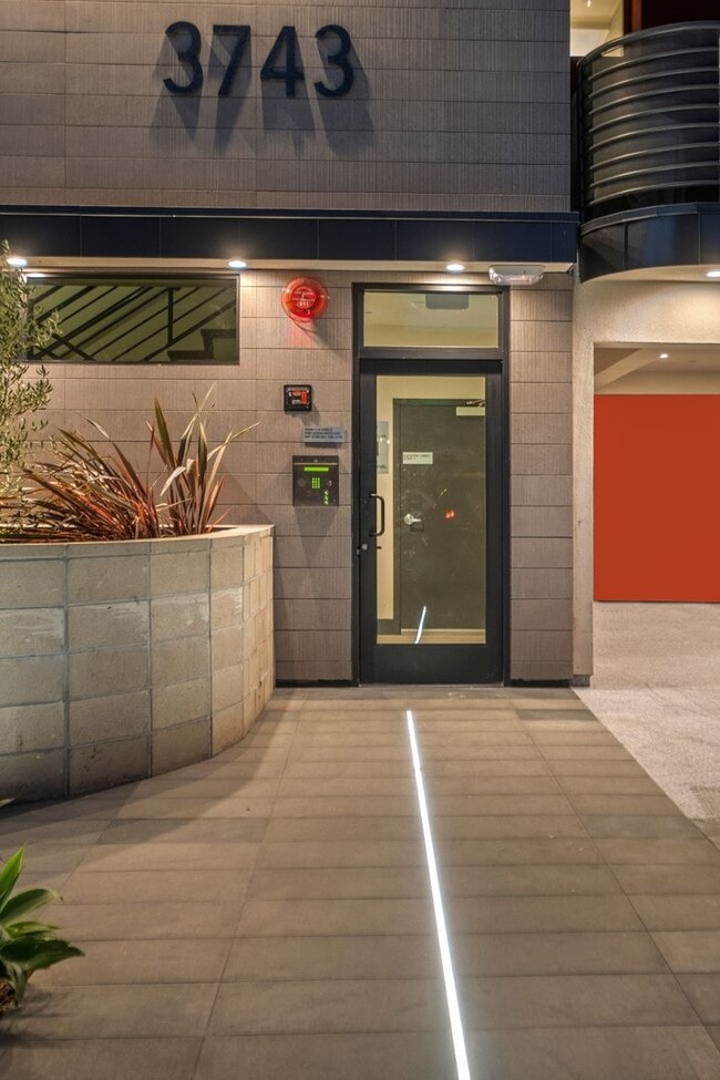 Photo - 3743 Midvale Ave Unit 101