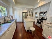 Photo - 1006 Las Pulgas Rd