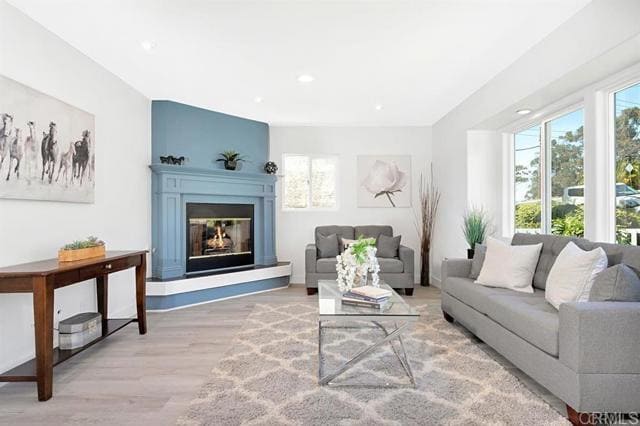 Photo - 719 N Nevada St