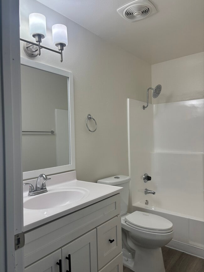 #017 Bathroom - Parc Mountain View Apartments
