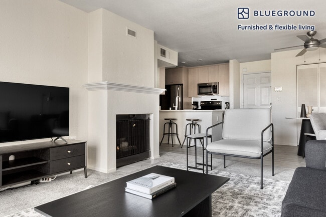 Photo - 3662 Barham Blvd Unit SI FL3-ID585