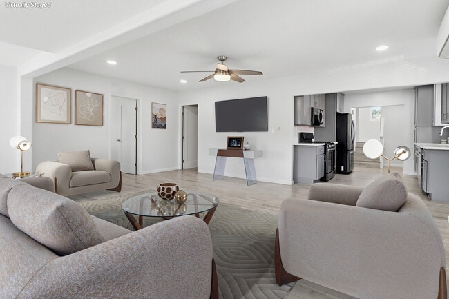 Building Photo - 9234 -9236 Winter Gardens Blvd Unit 9234 Winter gardens blvd