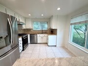 Photo - Beautiful 4 bedroom 2.5 bath home in Oak Park