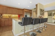 Photo - 42505 Adams St