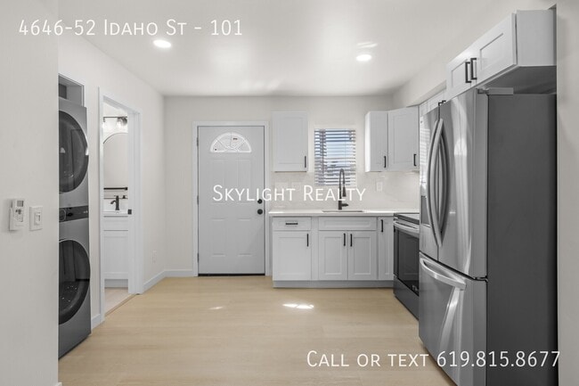 Building Photo - 4646-52 Idaho St Unit 101