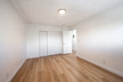 2BD, 1BA - 1,075SF - Primary Bedroom - Oasis Apartments
