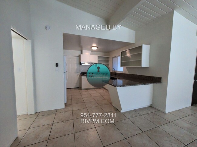 Photo - Mid-Century Modern Beauty with Spacious Backyard