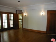 Photo - 857 S Sycamore Ave
