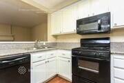 Photo - 10349 Beryl Ave