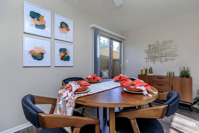 Photo - Wateridge Apartment Homes