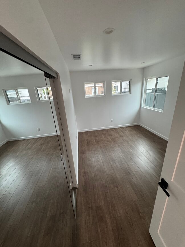 Photo - 11905 Freeman Ave