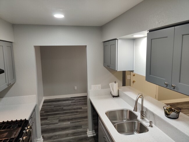 Photo - 11274 Parkside Ln