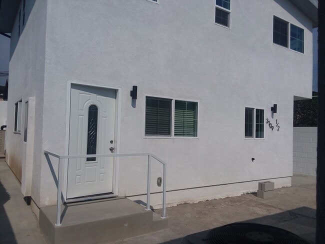 Photo - Estara Ave Unit 3109 1/2