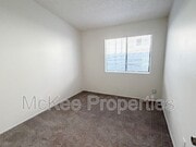 Photo - 3028 Juniper St Unit #4