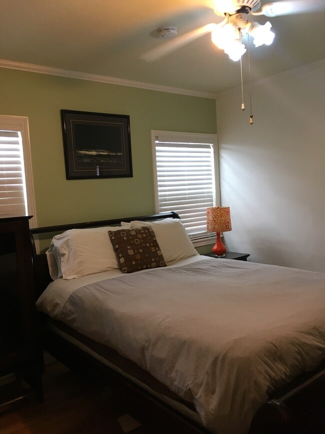 Photo - 11127 Tiara St