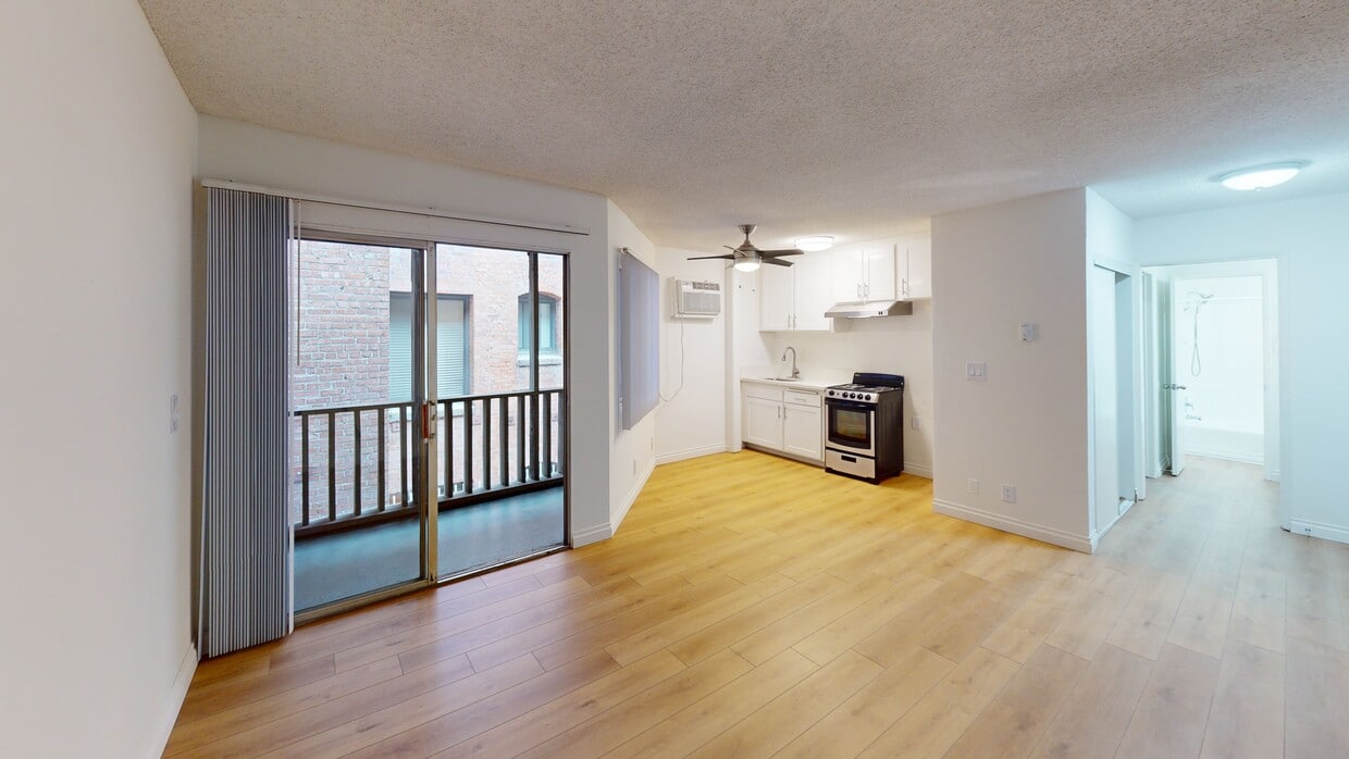 Living room - 1 Bed/1 Bath(J)
