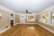 Photo - 306 N Shaffer St