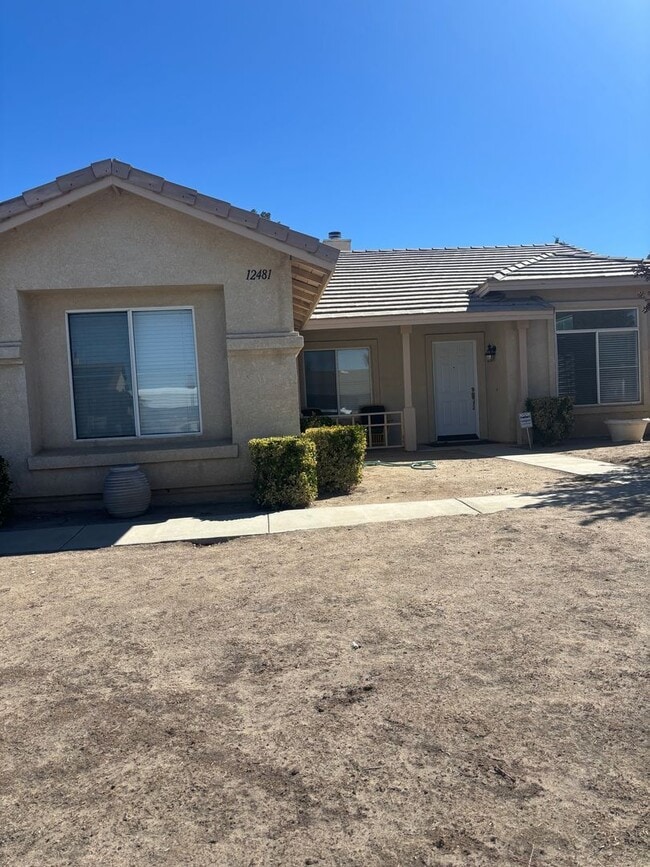 Building Photo - 12481 Pacoima Rd