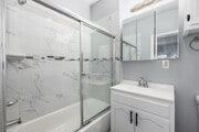 3BR, 2BA - 900SF - Second Bathroom - 1032-1036 S Normandie Ave