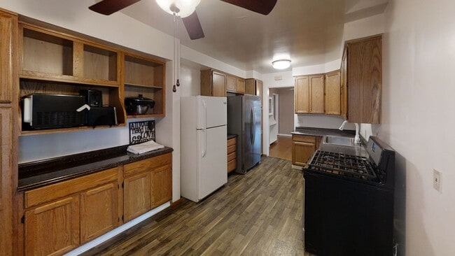 Photo - 6BD/3BA on Dorothy Dr!!