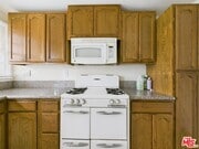 Photo - 1964 N Gower St