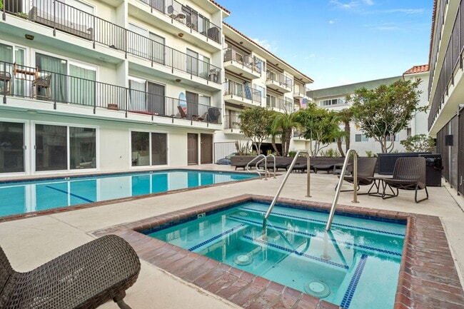 Photo - 1720 Ardmore Ave Unit 221