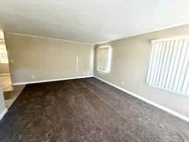 Photo - Great home on a cul-de-sac