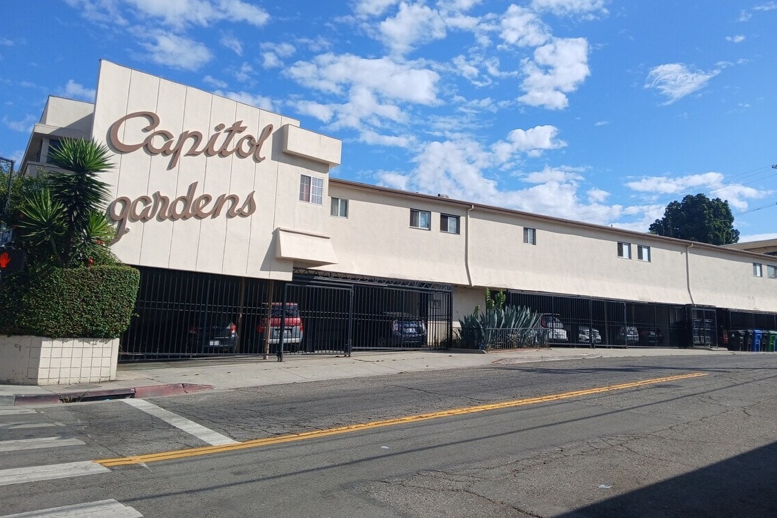 Side - Capitol Gardens