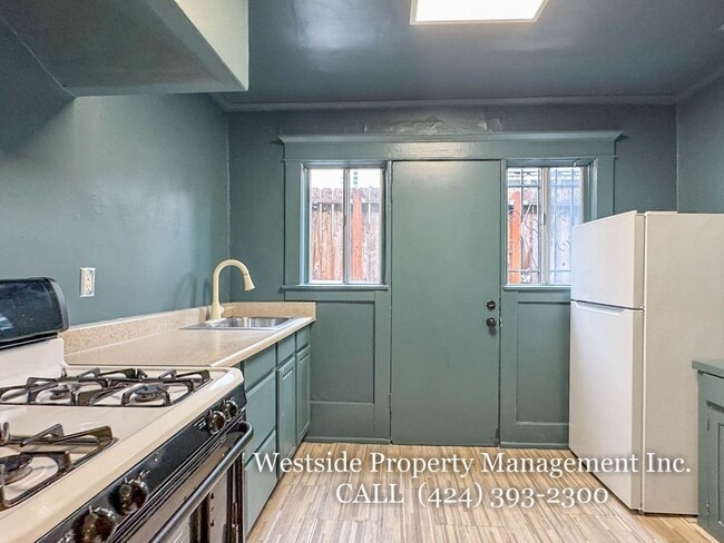 Photo - 1520 Andalusia Ave Unit 5