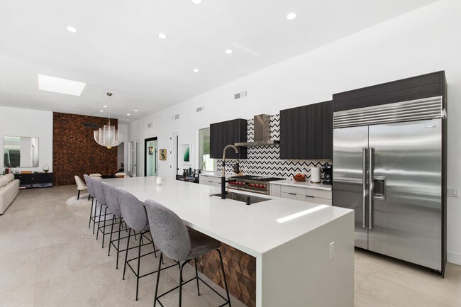 Photo - 45635 Camino Del Rey