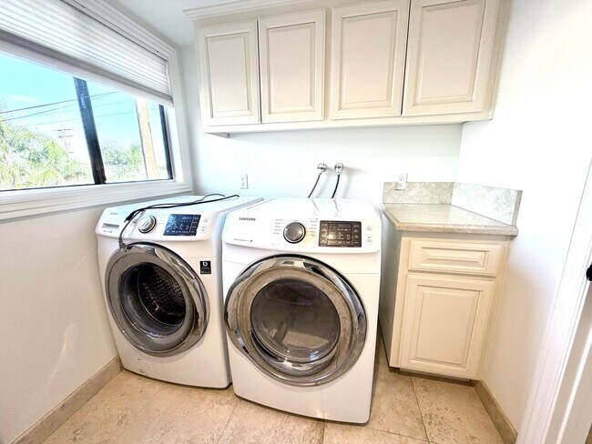 Photo - 908 W Foothill Blvd Unit C