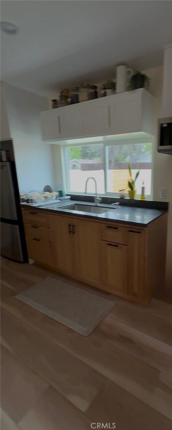 Photo - 18727 Bassett St