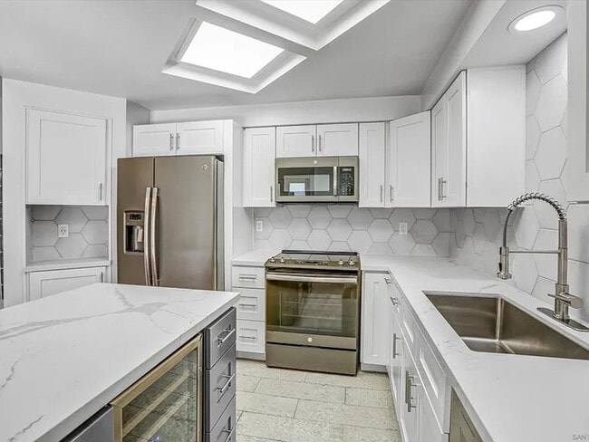Photo - 655 Columbia St Unit 311