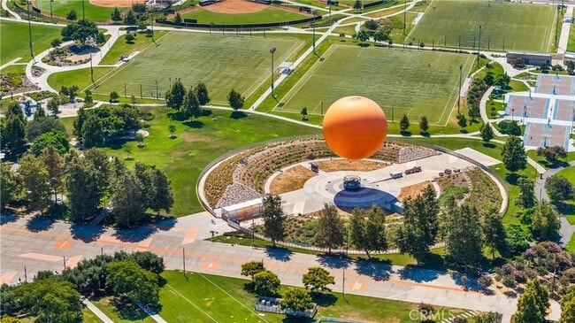 Building Photo - 121 Billings