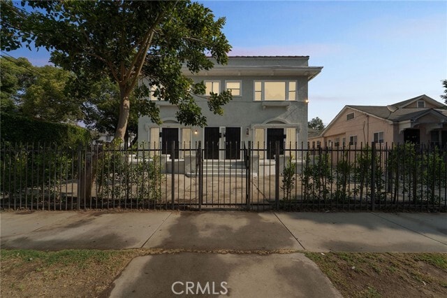 Building Photo - 875 W 41st Dr