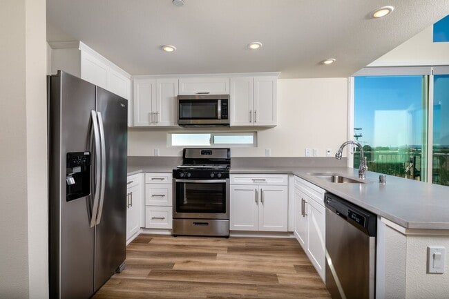 Photo - Azul Chula Vista