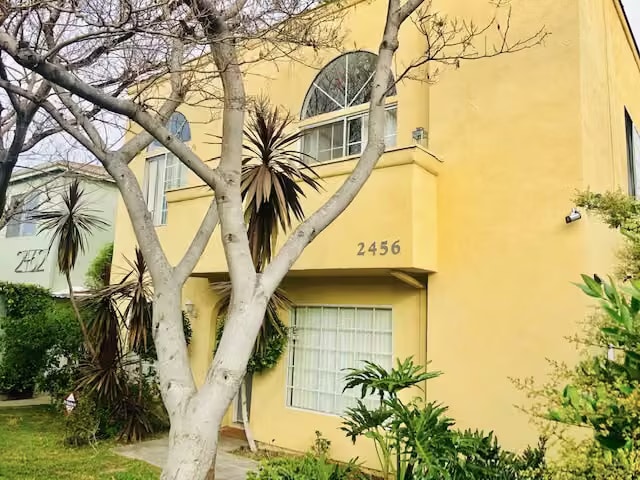Photo - 2456 Arizona Ave