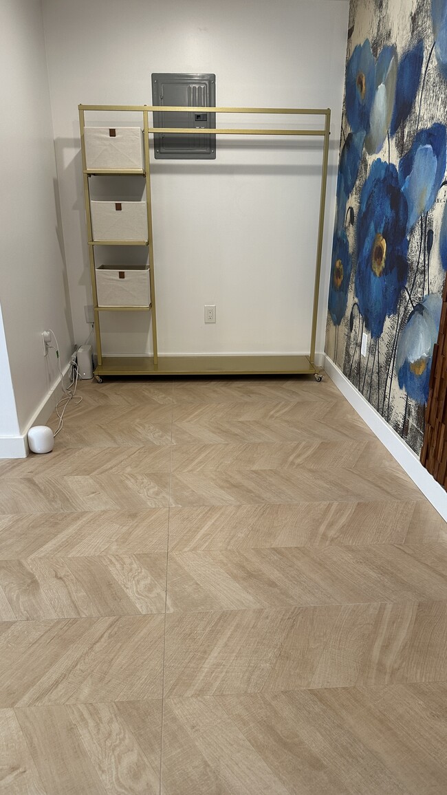 Photo - 3351 Hamilton Way Unit 3353 A