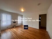 Photo - 2 Bedrooms / 1 Bath / West Hollywood