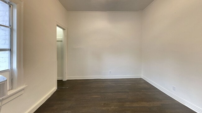 Photo - Sunset Apts...Gorgeous Newly Remodeled Apa...