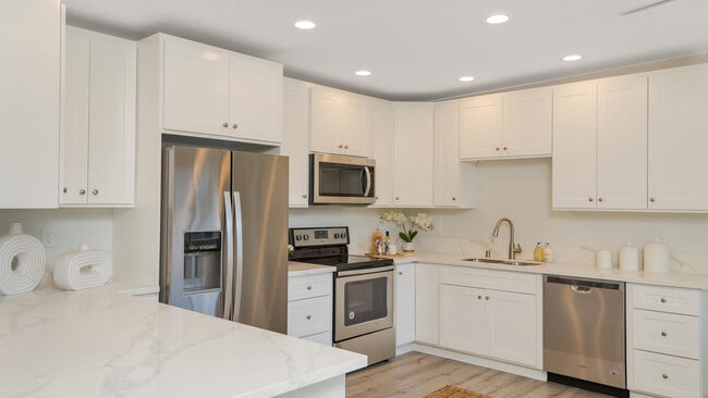 Building Photo - Carlsbad Village Apartment Homes