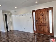 Photo - 22327 Gifford St